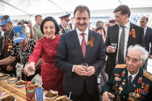 Олександр Попов та Галина Герега взяли участь у освоєнні 1 млн грн., виділеного на святкування 9 травня