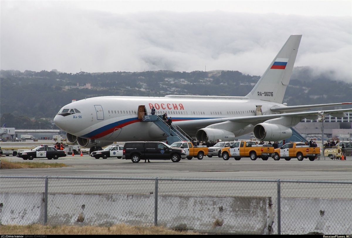 Фото Самолета Путина Внутри И Снаружи