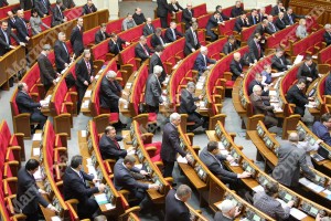 Якщо хтось з них загине з діючою корочкою нардепа, їх сімї отримають 1,5 млн грн.