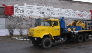 Підйомний агрегат для ремонту свердловин вантажопідйомністю 60-80 тонн на шасі КрАЗ-63221 