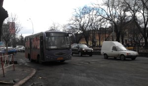 На маршрут №3 потрапили не нові автобуси, а ті, які працювали на приміському маршруті «Ужгород-Часлівці». Фото автора
