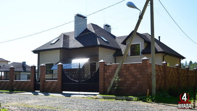 Будинок Грушовінчуків